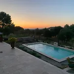 Le Clos De L'olivette * Sagriès