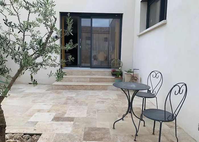 Le Clos De L'olivette Willa
